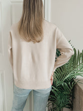 Load image into Gallery viewer, Blooming Bow Sweater
