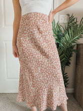 Load image into Gallery viewer, Venice Floral Skirt
