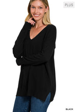 Load image into Gallery viewer, PLUS SIZE Garment Dyed Front Seam Sweater
