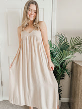 Load image into Gallery viewer, Sorrento Maxi Dress (Natural)
