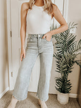 Load image into Gallery viewer, Harrison Wide Leg Jeans (Risen)
