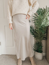 Load image into Gallery viewer, Mistletoe Maxi Skirt
