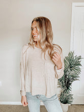 Load image into Gallery viewer, Katelyn Boxy Long Sleeve
