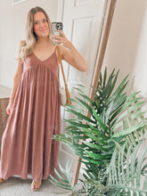 Load image into Gallery viewer, Sorrento Maxi Dress

