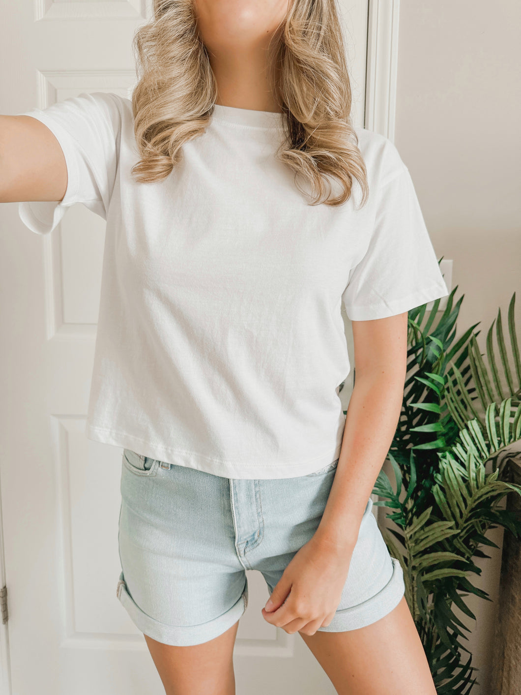 The Basic Tee (Ivory)