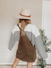 Load image into Gallery viewer, Autumn In The City Dress
