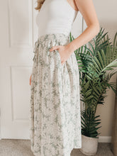 Load image into Gallery viewer, Fresh Flowers Midi Skirt (Sage)
