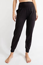 Load image into Gallery viewer, PLUS SIZE Butter Soft Joggers with Pockets
