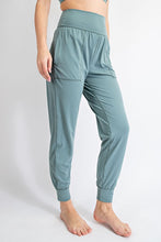 Load image into Gallery viewer, PLUS SIZE Butter Soft Joggers with Pockets
