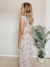 Load image into Gallery viewer, In The Tropics Maxi Dress
