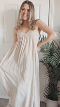 Load and play video in Gallery viewer, Sorrento Maxi Dress (Natural)
